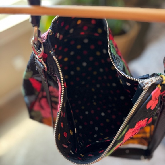 Vera Bradley Rose Tote - Picture 3 of 3